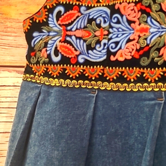 HANDMADE~UPCYCLED by ☆OKDco. VELVETEEN EMBROIDERED PARTY TOP!❤️SZ-MED - Picture 9 of 14